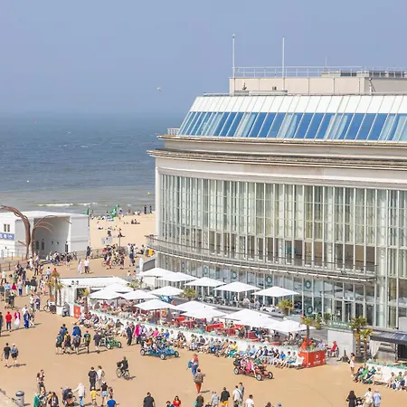 Lecomte - The Shoreline Kursaal 65 Apartman *